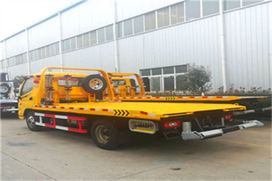 昭苏附近拖车救援搭电