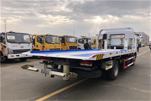 昭苏汽车救援补胎